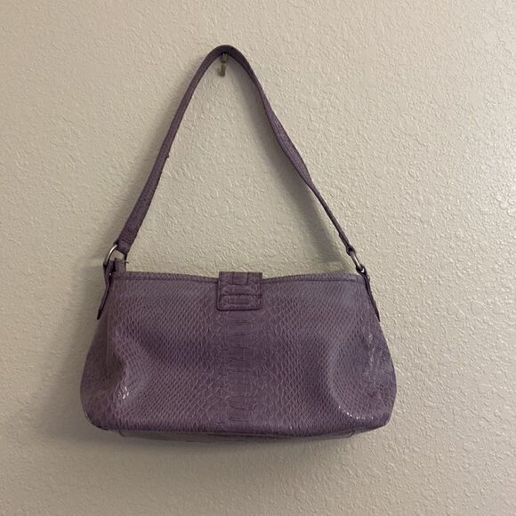 WORTHINGTON VIYNL LAVENDER CROCODILE SHOULDER BAG!! - Picture 5 of 6